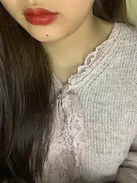 Linhtruong  online show from February 9, 2026, 4:21 am