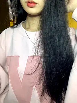 Nhinhi18 online show from January 6, 2026, 3:16 pm