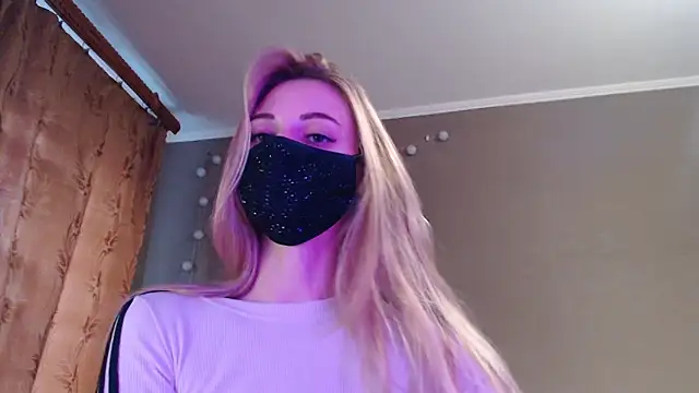 Iris lave online show from October 13, 2025, 3:02 pm