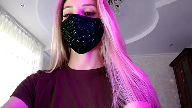Iris lave online show from August 4, 2026, 5:06 pm