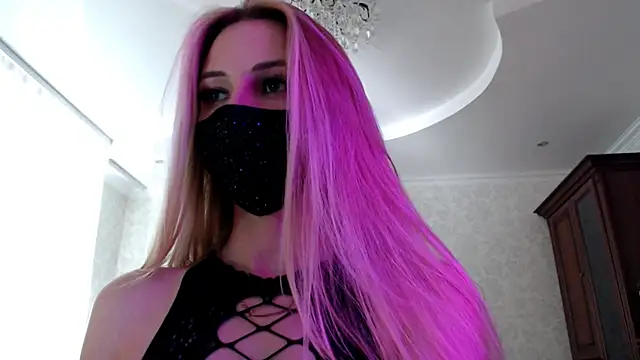 Iris lave online show from July 31, 2026, 2:15 pm