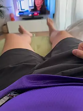 Whitecock1020 online show from June 22, 2026, 6:05 pm