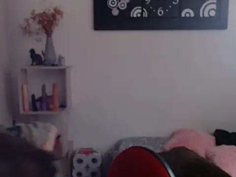 Camila-ventura online show from November 11, 2025, 7:52 pm