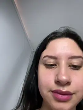 lucy grey25 online show from February 16, 2026, 4:16 pm