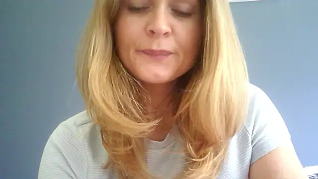Ginger-bb online show from July 12, 2026, 11:00 am