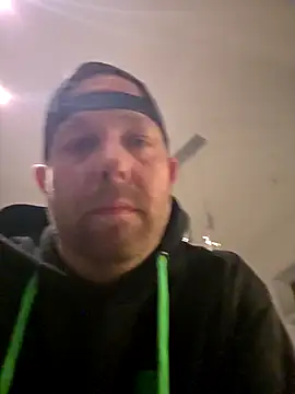 boytoy40 online show from October 23, 2025, 2:43 am