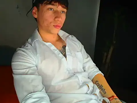 Logan sixxer online show from October 11, 2025, 7:48 pm