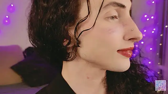 Queen of tease online show from March 24, 2026, 12:43 am