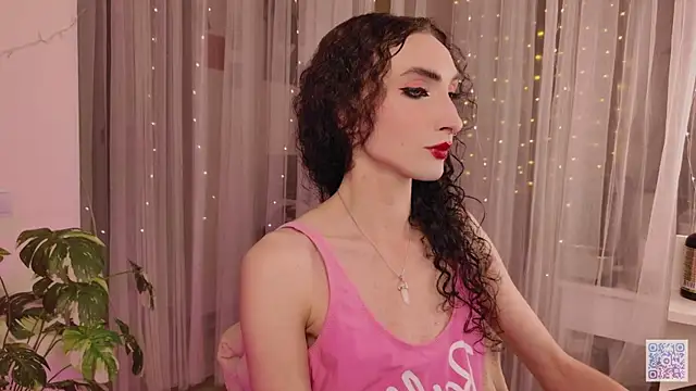 Queen of tease online show from October 6, 2025, 4:52 pm