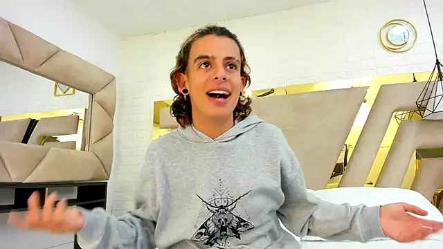 Ibratxandy online show from October 4, 2025, 6:42 pm