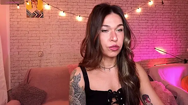 ReginaFoXXXy online show from October 9, 2025, 10:16 am