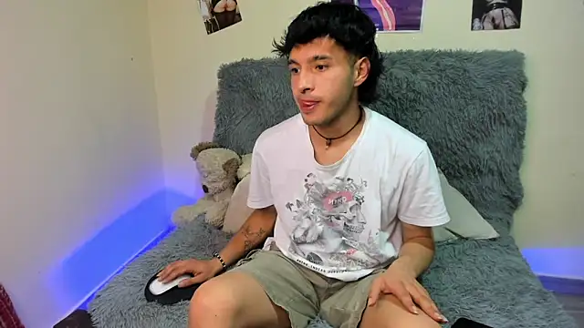  viollette  online show from October 17, 2025, 10:55 pm