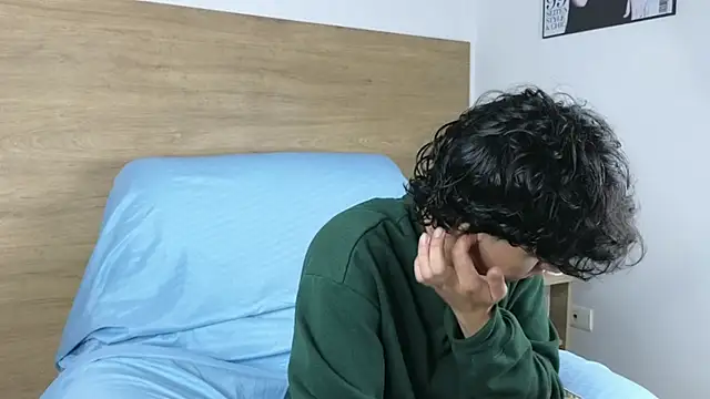 Snapshot of Stiven_Benet_ chatting on November 7, 2025, 1:26 pm Stiven Benet online show from November 7, 2025, 1:26 pm