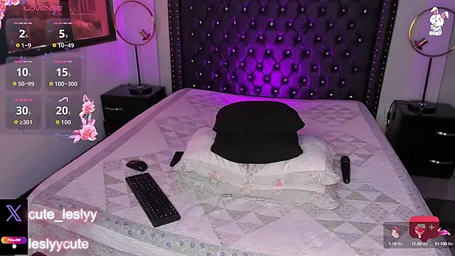 lesly cutee online show from October 10, 2025, 12:39 pm