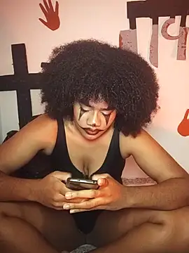 Maaaar  online show from October 25, 2025, 12:43 am