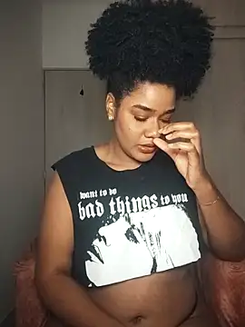 Maaaar  online show from September 18, 2025, 1:41 am