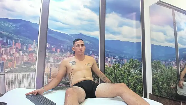 Snapshot of PeterBowel chatting on July 10, 2026, 2:33 am PeterBowel online show from July 10, 2026, 2:33 am