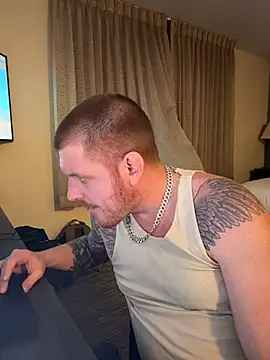 CloudyKingG online show from April 21, 2026, 7:15 am