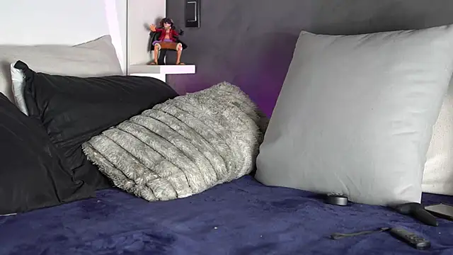 joesteel online show from December 14, 2025, 4:23 pm