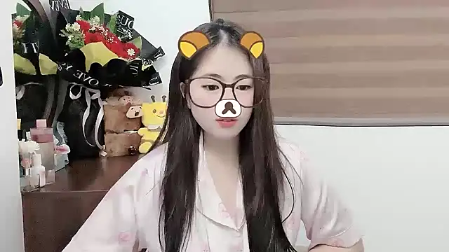 Amelia-babee online show from October 22, 2025, 1:54 pm