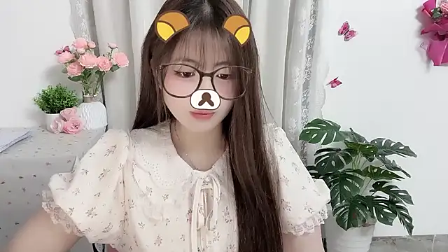 Amelia-babee online show from June 7, 2026, 12:43 pm