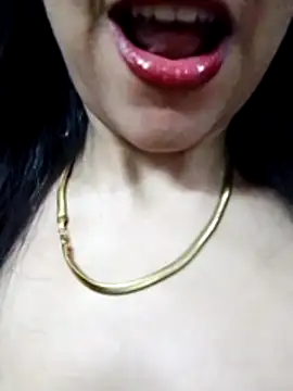 Princessa05 online show from December 4, 2025, 7:02 pm