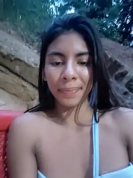 chaparritahot99 online show from December 18, 2025, 10:46 pm