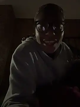 Tu GataLinda online show from November 2, 2025, 3:33 am