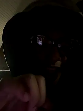 Tu GataLinda online show from October 22, 2025, 1:27 am