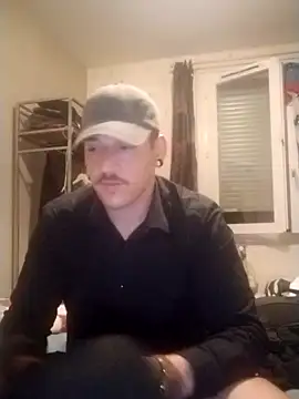 Snapshot of JuicyBigcock@xh chatting on October 7, 2025, 5:58 pm JuicyBigcockxh online show from October 7, 2025, 5:58 pm