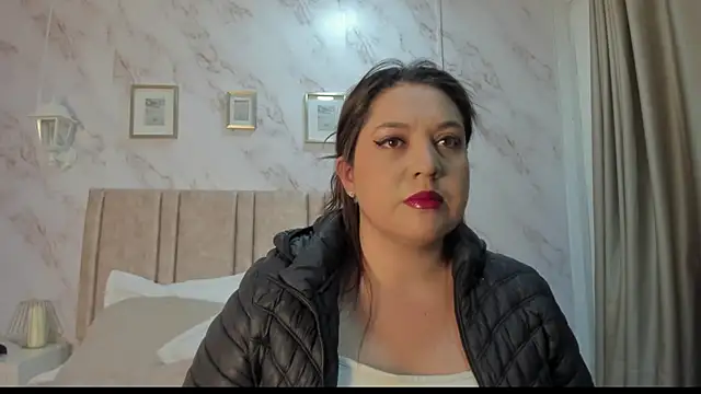 Paula And online show from February 9, 2026, 11:30 am