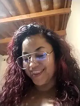 sophimyllers online show from February 10, 2026, 3:27 am