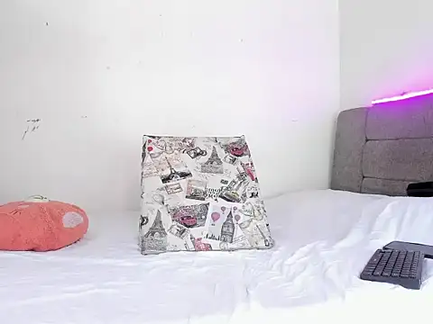 Edy coltt online show from September 11, 2025, 1:33 pm