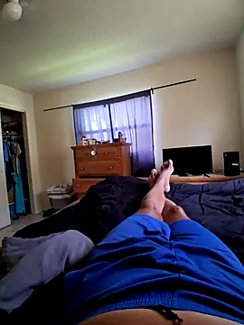 pullitoff online show from September 22, 2025, 2:56 pm