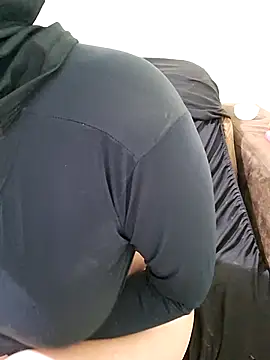 nataliazinha online show from October 27, 2025, 10:27 am