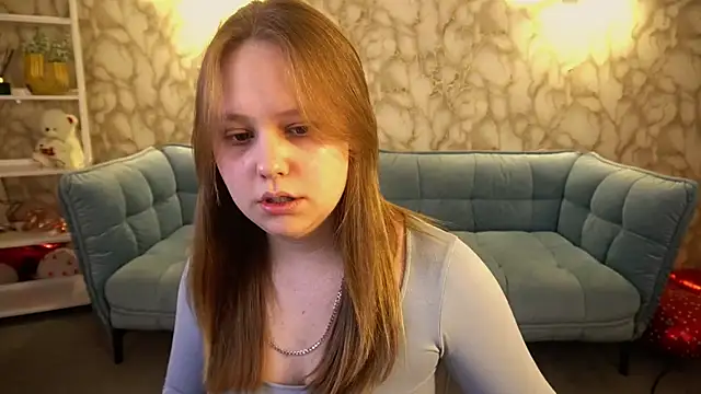 Snapshot of CrystallPaws chatting on March 15, 2026, 6:42 am CrystallPaws online show from March 15, 2026, 6:42 am