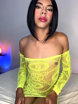 beauty doll1 online show from December 19, 2025, 7:05 pm