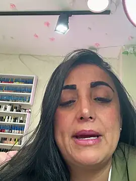 hotadhara01 online show from March 18, 2026, 5:25 pm