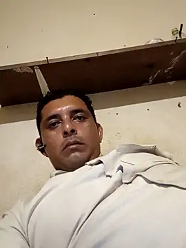 Snapshot of 125Delfin90 chatting on April 3, 2026, 8:21 am 125Delfin90 online show from April 3, 2026, 8:21 am