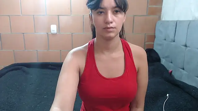 Snapshot of annie_clark2 chatting on February 15, 2026, 8:52 pm annie clark2 online show from February 15, 2026, 8:52 pm