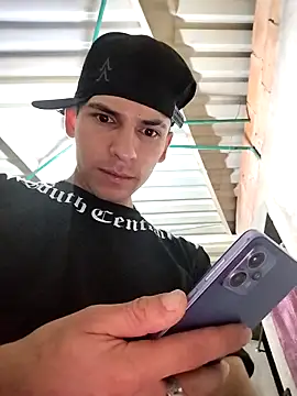 Tussi-amor online show from February 8, 2026, 7:39 am