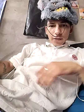 Tussi-amor online show from February 18, 2026, 8:05 pm