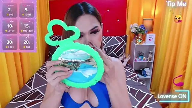 XxTsCarmellaHUGECOCKxX online show from May 18, 2026, 6:56 pm