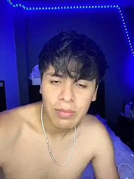 Snapshot of Kailertwink chatting on March 1, 2026, 10:21 pm Kailertwink online show from March 1, 2026, 10:21 pm