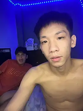 Kailertwink online show from April 2, 2026, 2:52 am
