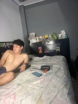 Snapshot of Kailertwink chatting on May 20, 2026, 2:41 am Kailertwink online show from May 20, 2026, 2:41 am