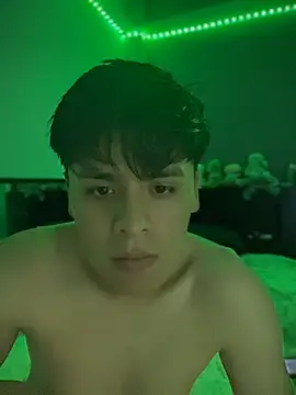 Snapshot of Kailertwink chatting on February 7, 2026, 3:25 am Kailertwink online show from February 7, 2026, 3:25 am