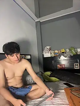 Snapshot of Kailertwink chatting on May 23, 2026, 3:38 am Kailertwink online show from May 23, 2026, 3:38 am