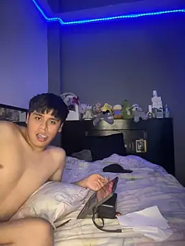 Snapshot of Kailertwink chatting on June 2, 2026, 1:38 am Kailertwink online show from June 2, 2026, 1:38 am