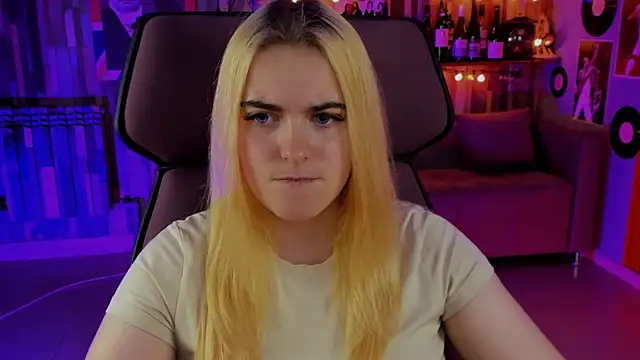 Stef Nicks online show from September 11, 2025, 9:20 am